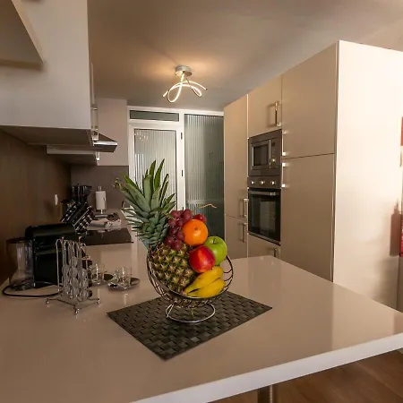 Madeira Mar - Seaview Apartament *